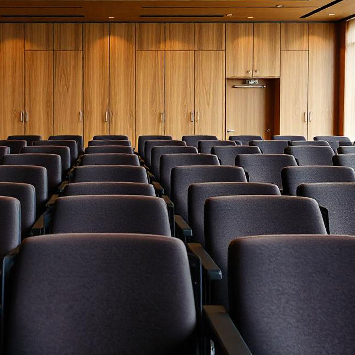 Hakkımızda 4 Meda Ofis Konferans Koltuğu Çeşitleri